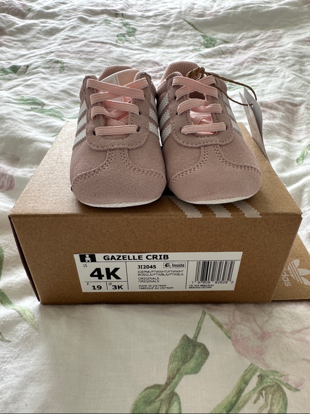 adidas Gazelle Crib toddler/ baby Shoes size 4k NWT